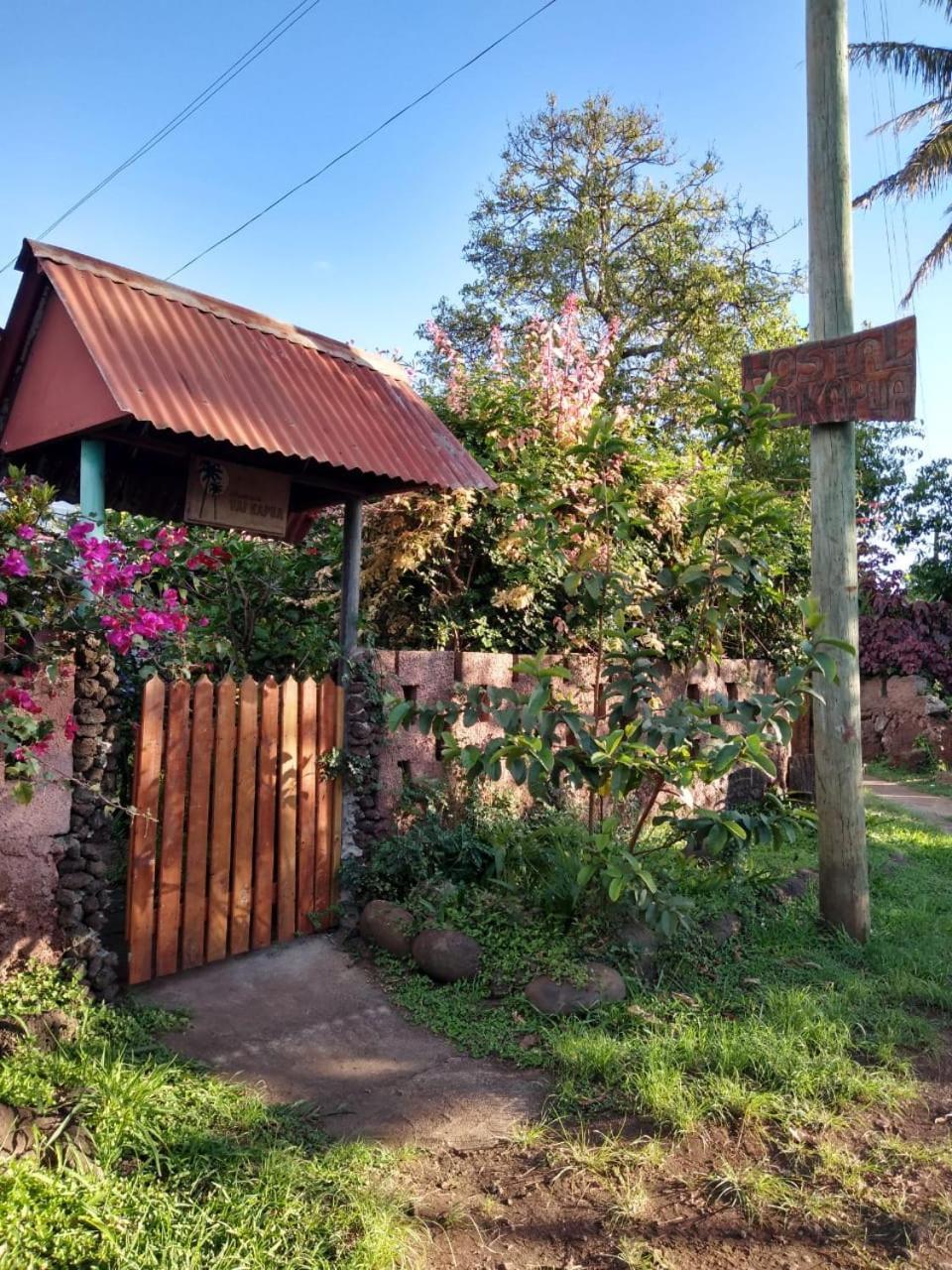 Hostal Vai Kapua Hanga Roa Exterior foto